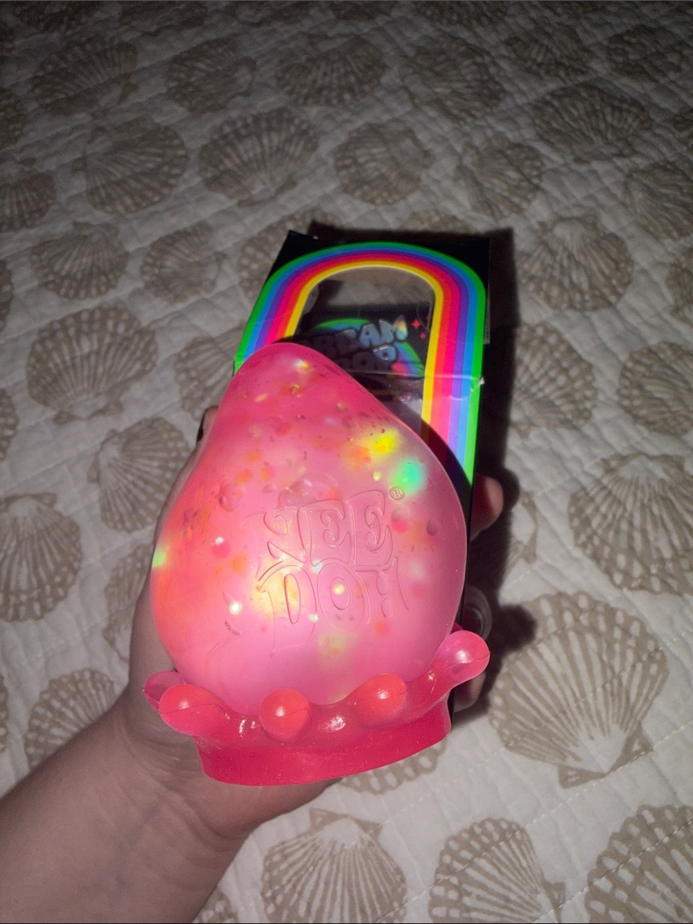 Authentic Pink Glitter Needoh Dream Drop๐ฅ